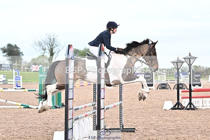 250415-180952-00870 - 90cm