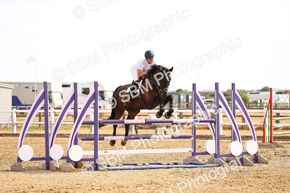 SBM_001725 - Class 6 - Senior Newcomers 1.10m