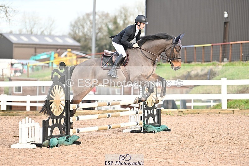 241206-095916-00135 - Cls 2 British Novice and 90cm Open
