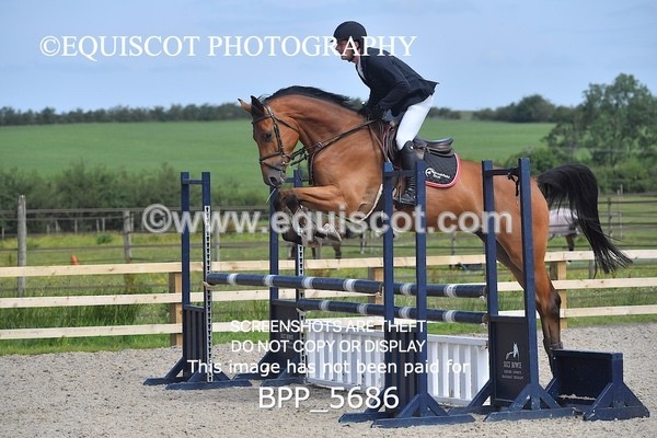 BPP_5686 - CLASS 4 Senior Discovery/ 1m Open