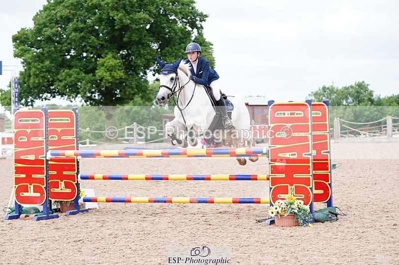 250608-134016-02965 - Cls 12 Pony Foxhunter and 1.10m