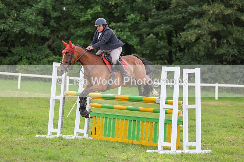3E7A8251 - Class 7: Senior Newcomers/1.10m open