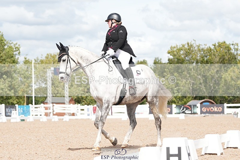 250906-124434-02434 - 071-Emma.ChapmanRoyal.Achiever