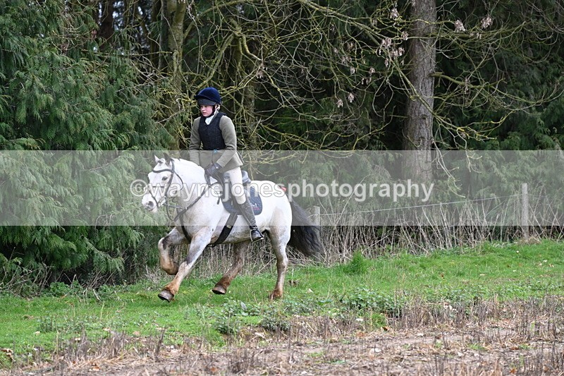 WJ6_9639 - Line Four