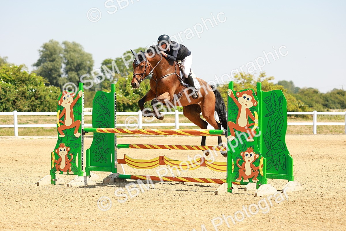 SBM_001652 - Class 4 - Senior Newcomers - 1.10m