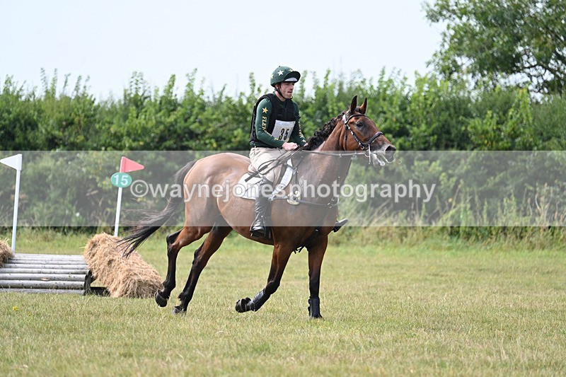 WJ7_7371 - 60cm XC Time 13:54 to 14:20
