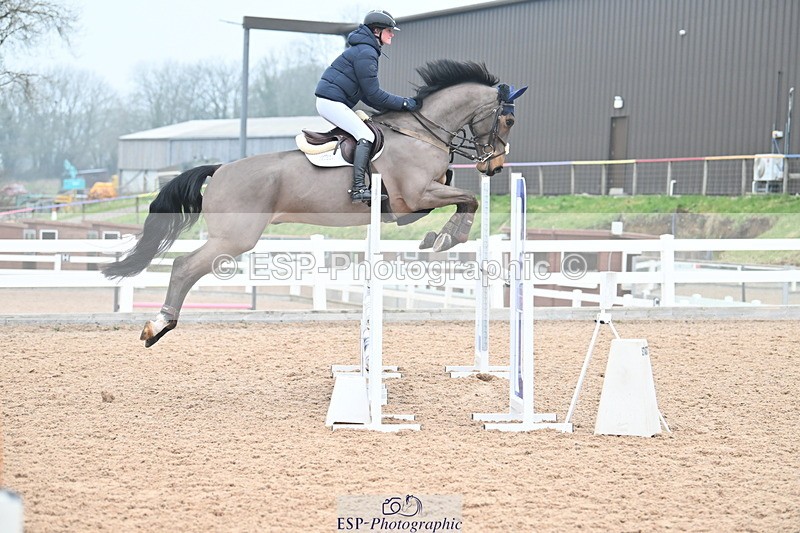 240113A-124716-02050 - Cls 12 Newcomers and 1.10m Open