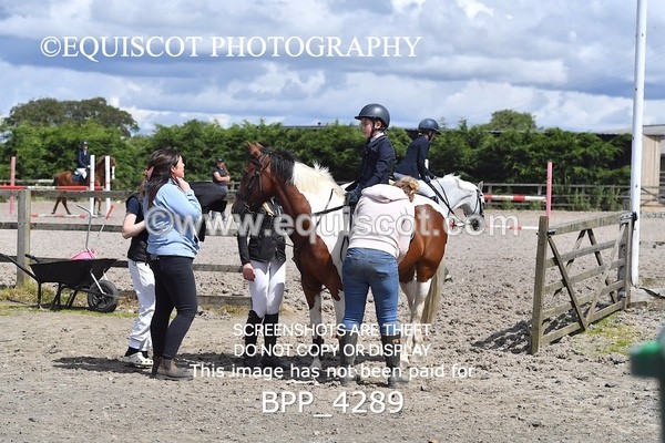 BPP_4289 - CLASS 18 SUN Stepping Stones 128/ 138cms Handicap