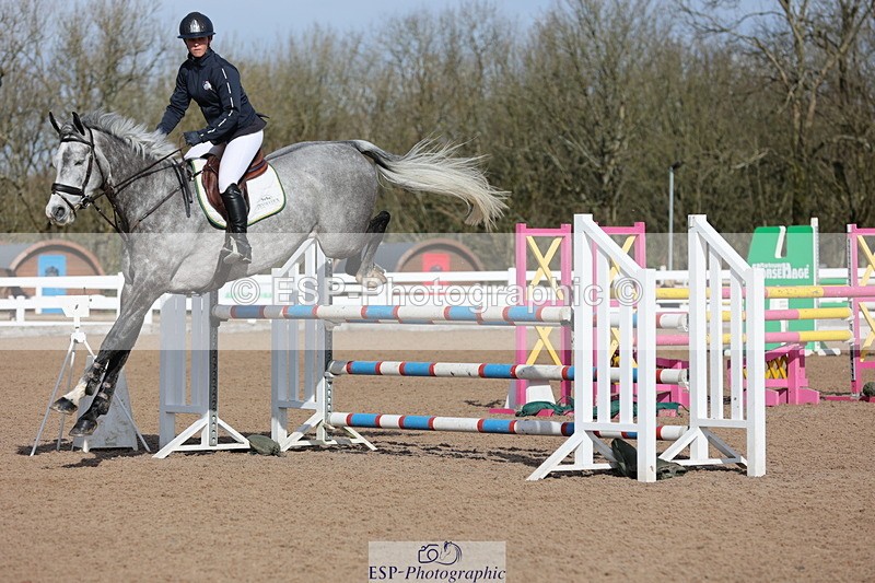 240223A-115536-01000 - Cls 4 Snr 1.05m Open