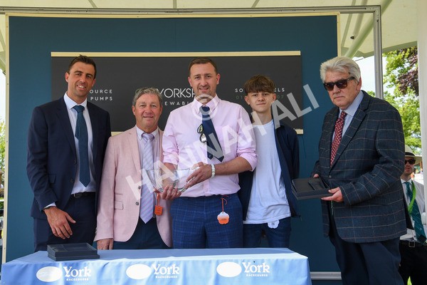 270523-Race 2-Native American-0264 - Race 2 2.10pm Collective Green Energy EBF Restricted Novice Stakes