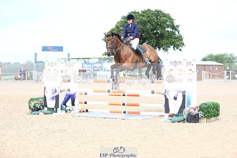 230812A-121157-08734 - Cls 32 Foxhunter