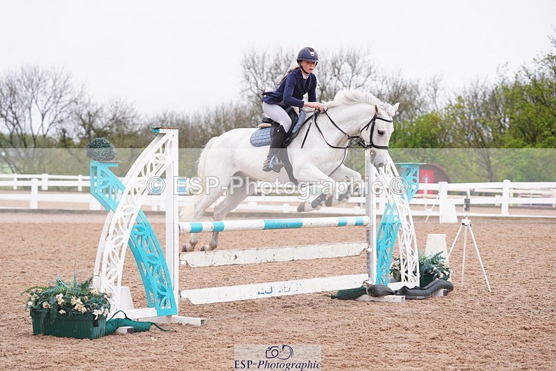 240505A-133152-06089 - Cls 18 & 19 Club & Schools 90cm