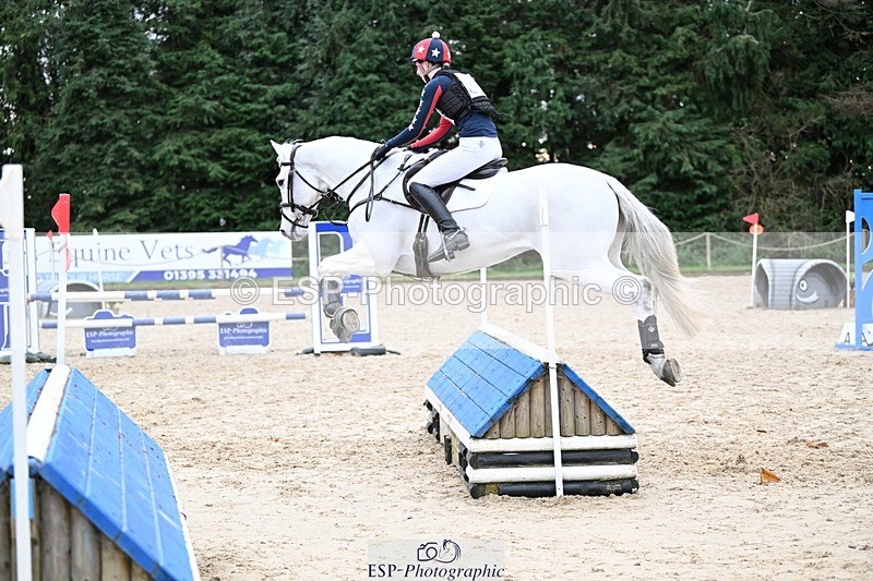 241117-143251-04632 - Cls 3 90-95cm 14.00 to 15.00