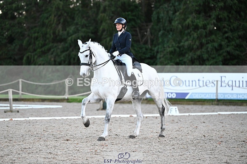231110-162501-02596 - Cls 14 FEI Grand Prix