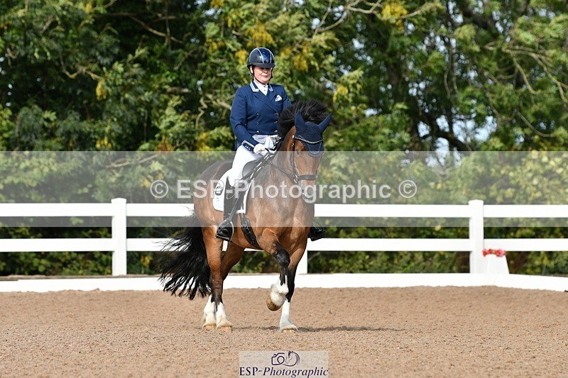 250906-105240-00785 - 089-Alison.CrimpCrwys.Beau