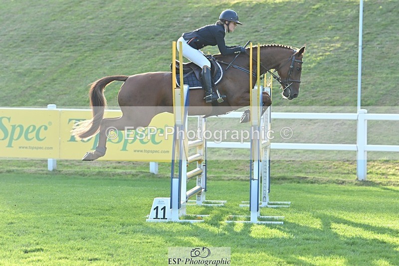 230909-175709-07862 - Cls 14 Snr 1m Derby