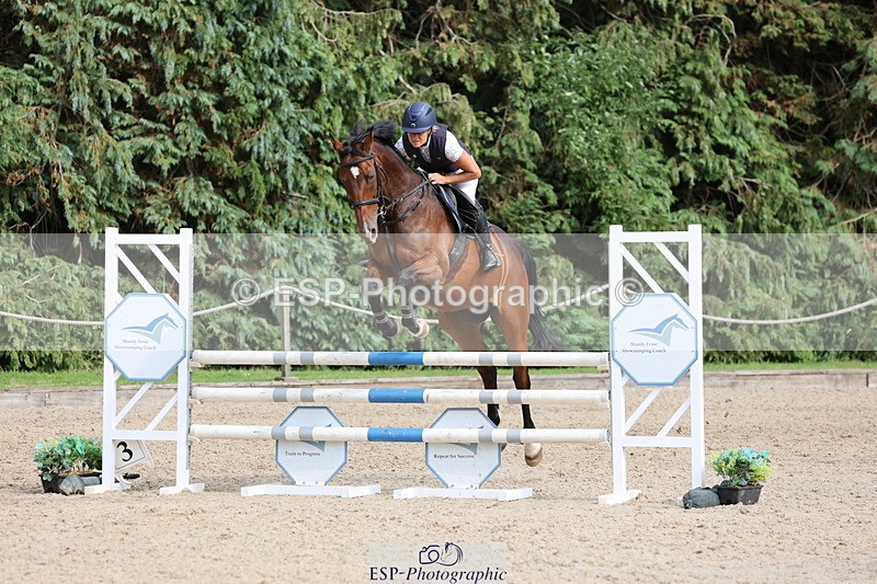 250703A-170345-06171 - Cls 10 1.05m Amateur Q and Open