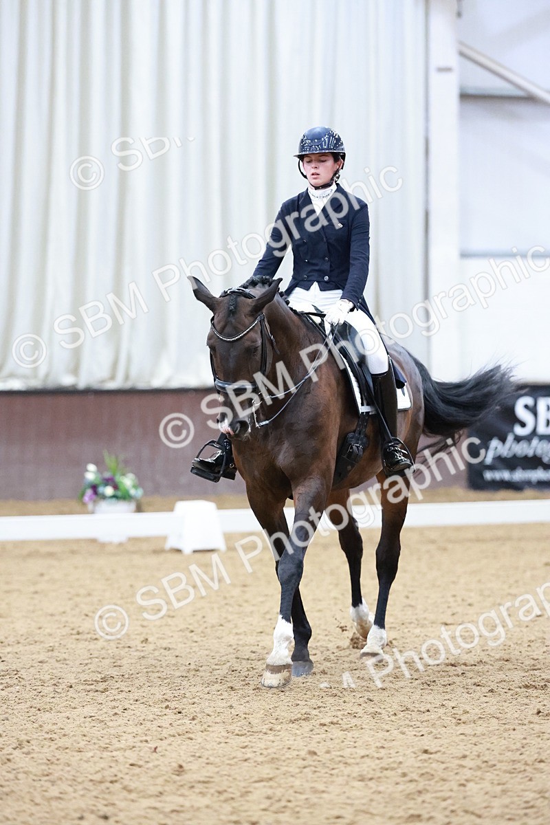SBM_020983 - Class 13 - FEI INT I - 16.26-17.14