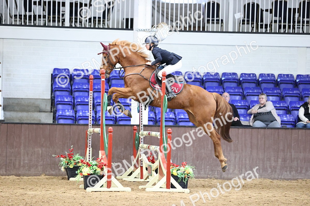 SBM_001586 - Class 4 - Senior Newcomers - 1.10m Open