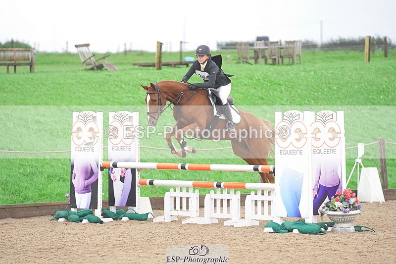 230924A-115514-04668 - 100 SJ 11.00 to 12.00