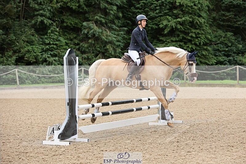 240817-083512-00064 - 01. Clear Round - 80cm