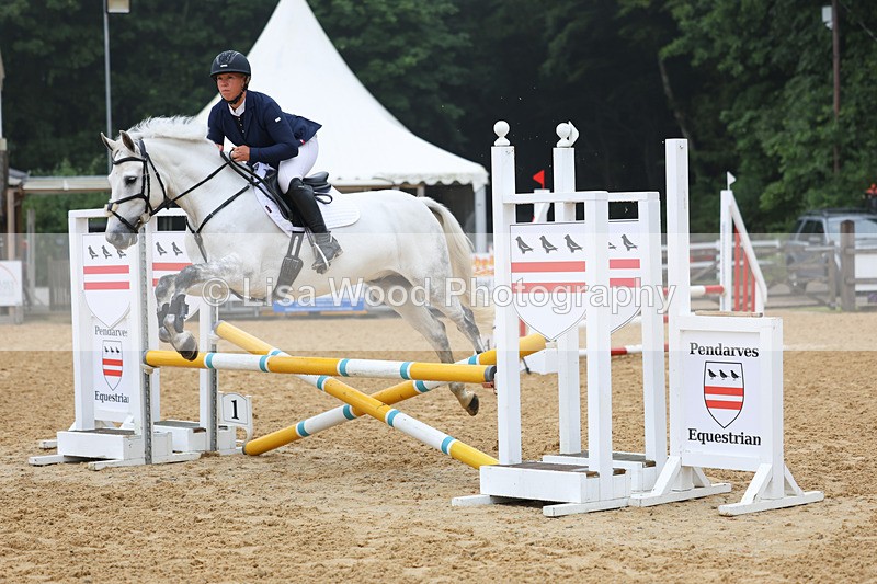 3E7A4890 - Class 3: Senior 80cm