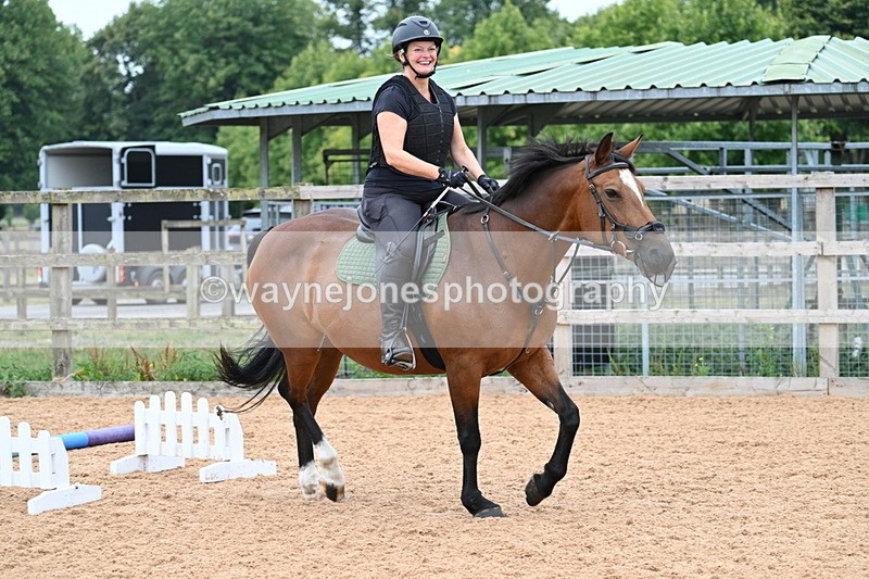 WJ7_8562 - Poles 11:00am