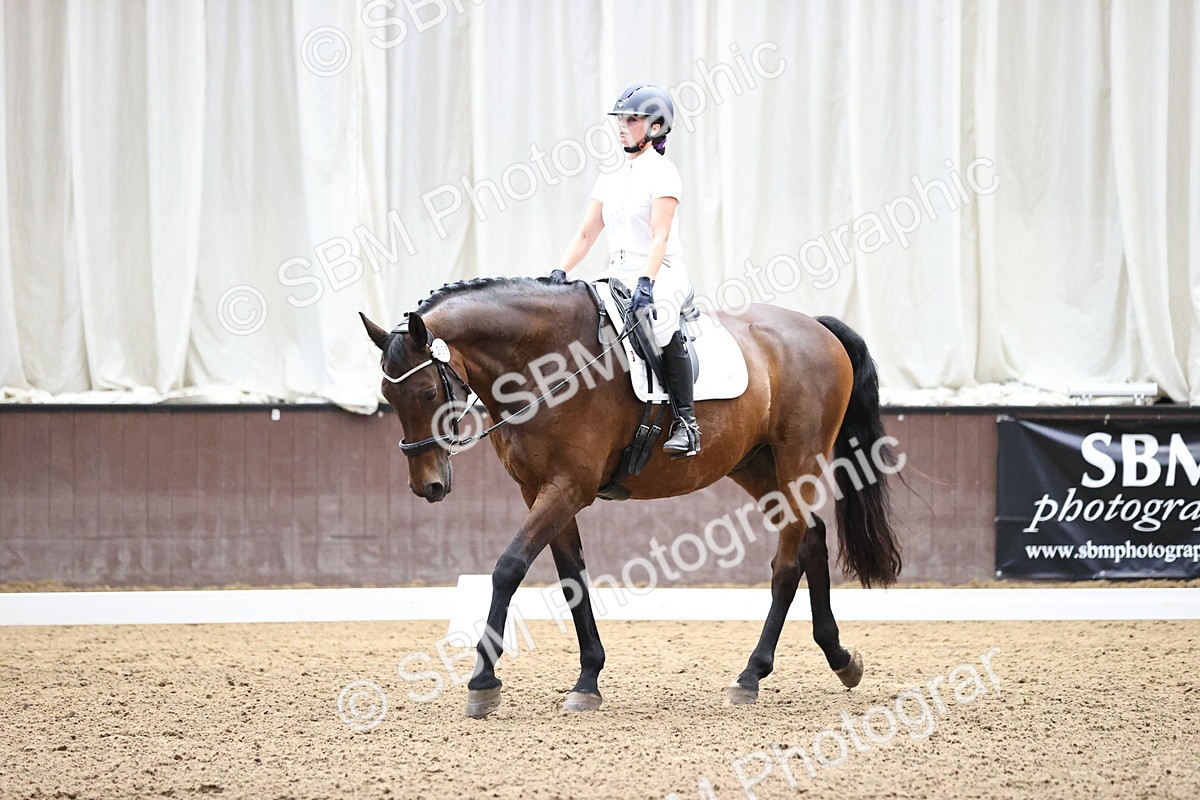 SBM_000894 - Novice 4 Warm Up