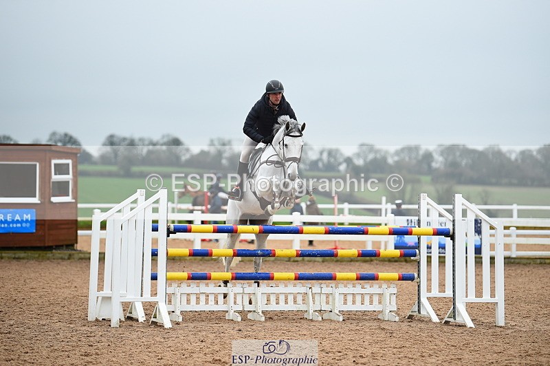 240207A-145012-00584 - Cls 5 Foxhunter and Open