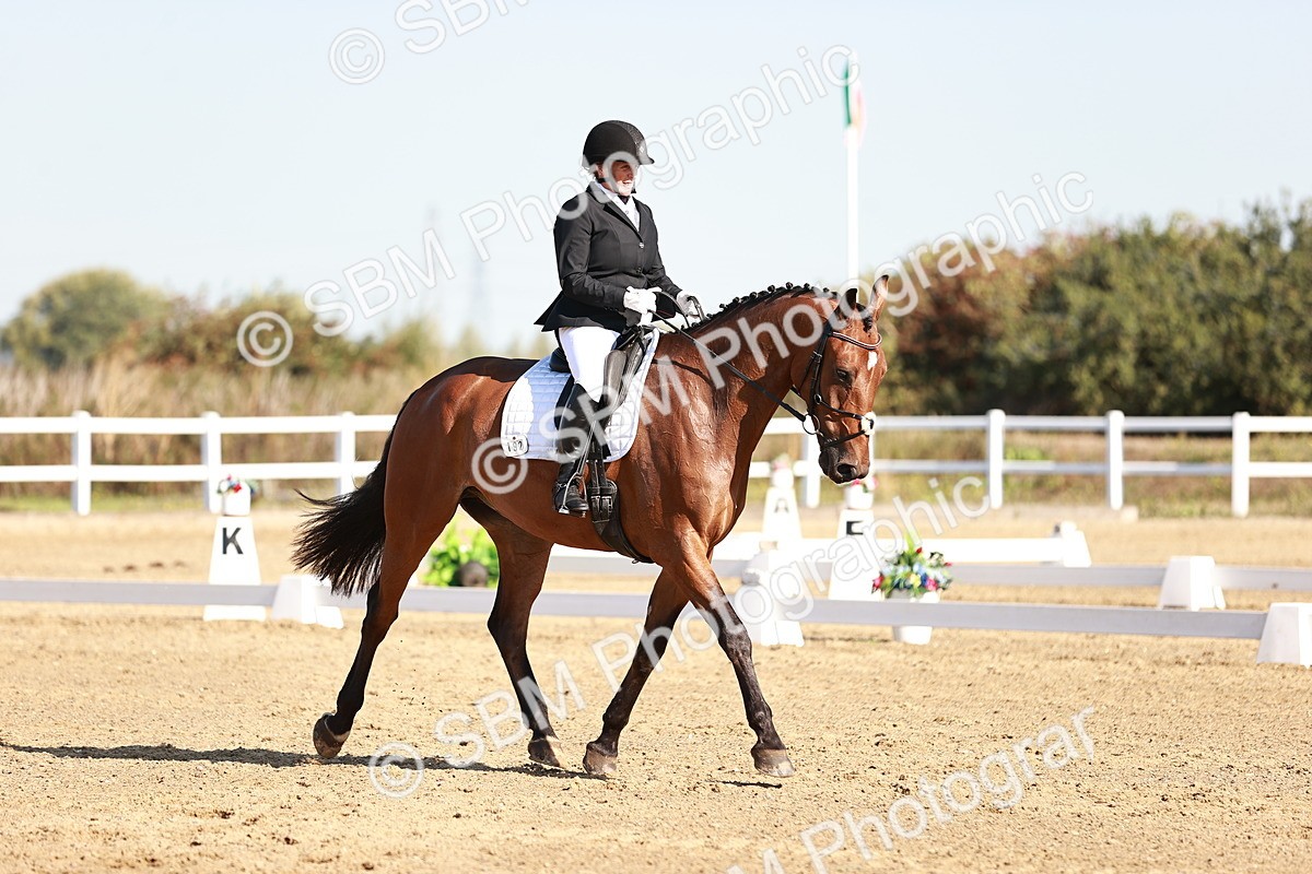 SBM_004332 - Class 12 - Novice 5 - 9.07-10.10