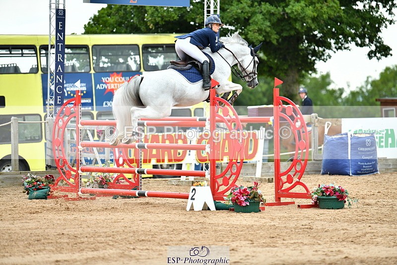 230720A-153937-03979 - Cls 9, 2 Star Big 1.40m Start to break