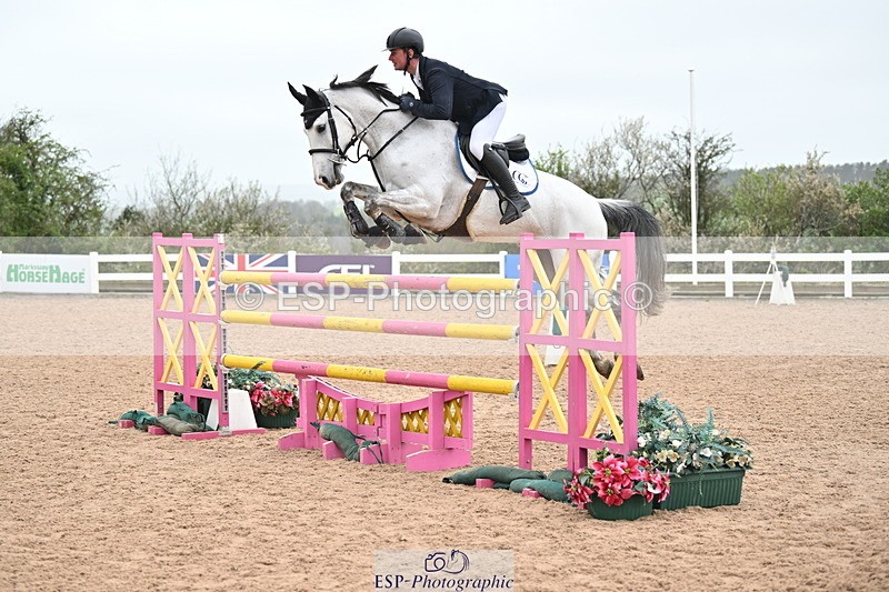 240406A-154136-04197 - Cls 17 National 1.30m Open