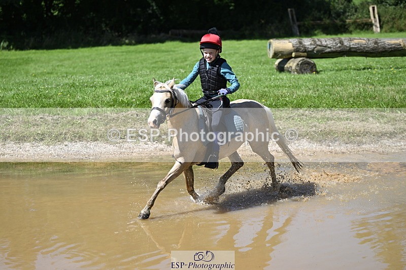 240728B-112246-00994 - Theo's Group XC