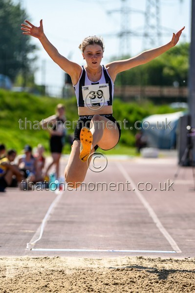 West25Sat-928466 - Field Female