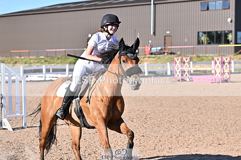 250708A-184212-00628 - 90cm Classes