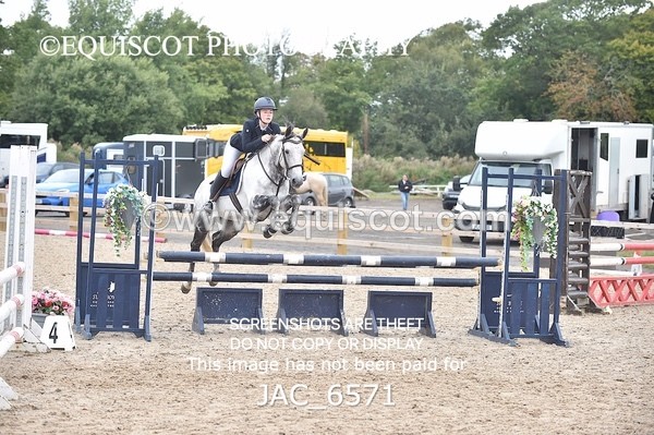 JAC_6571 - CLASS 15 SUN Pony Discovery / 90cm Open