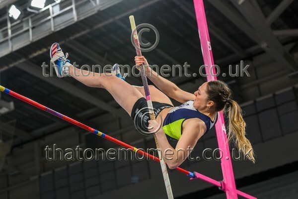 SenInd26-917636 - Field Female Set Two