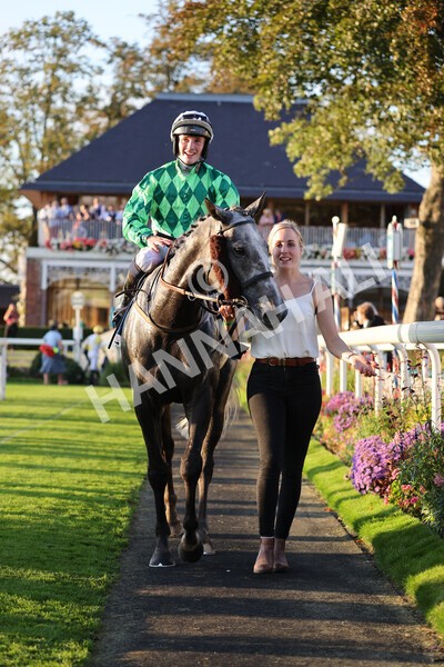 yr08102021r7-40 - Race 7 5.25pm The IRE Incentive, It Pays To Buy Irish Handicap