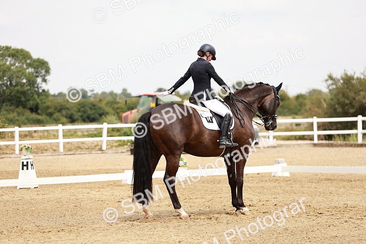 SBM_003772 - Class 7 - Advanced Medium 6 Gold - 13.16-14.36