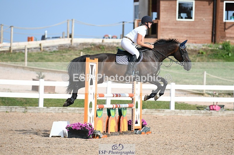 250725-170115-04067 - Cls 10 1.05m Amateur Quali