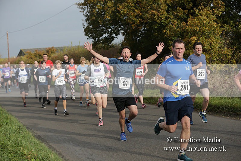 CAD5 171119-0164 - Sutton Benger 5 mile Flyer – 17th Nov 2019