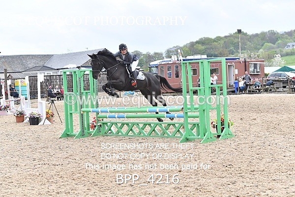 BPP_4216 - SUN CLASS 19 Club/ Unaff 80cms Open