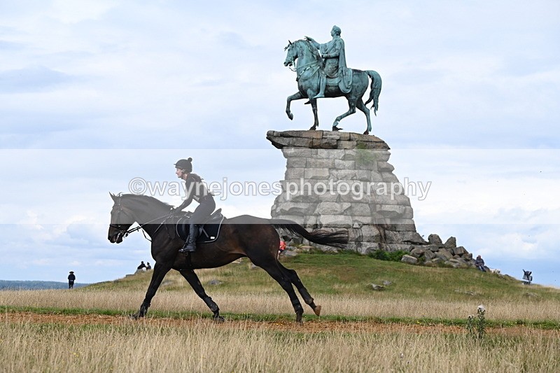 DSC_7617 - Time at Statue 13:16 to 13:52