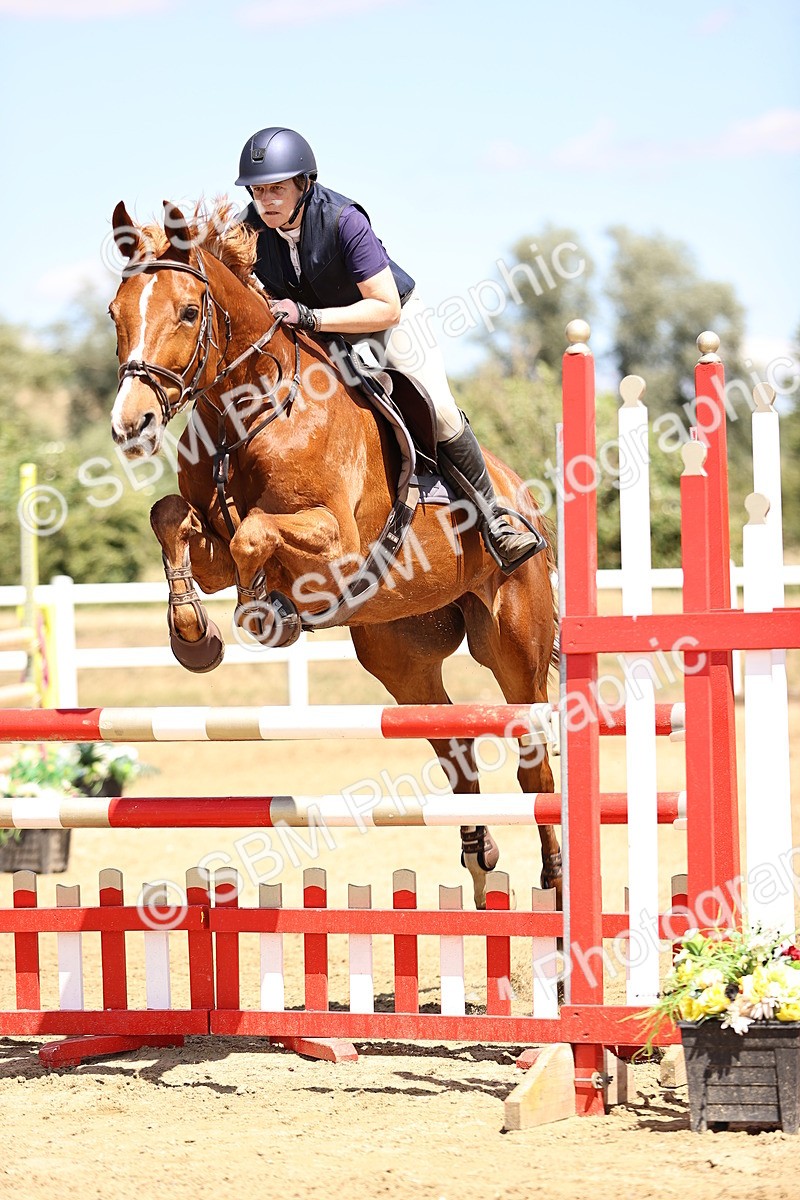 SBM_014384 - Class 15 - Senior Newcomers - 1.10m Open