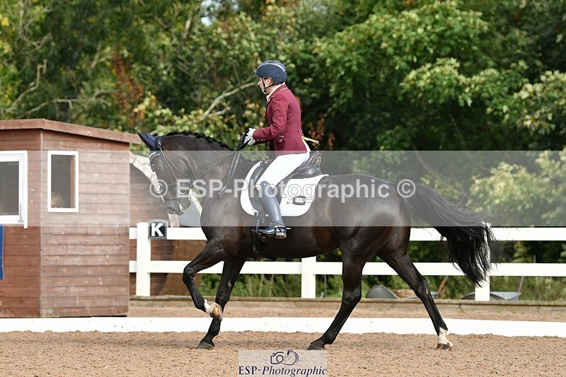 250906-095257-00485 - 039-Claire.RandallUndeclared