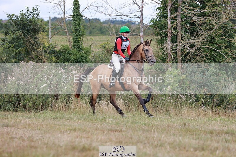 250802A-130934-04275 - A-036-Ottilie.de.Rouet-SILVERSPRINGS.CHATTERBOX