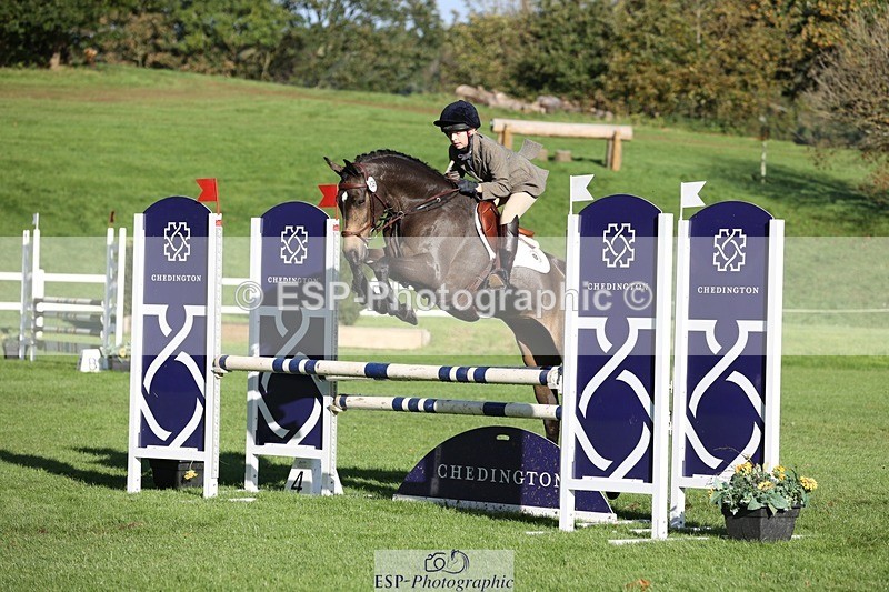 231022-102146-24475 - 629-DP.UK.DUN.SURPRISE-Isla.Kitson-TrotUp+SJ