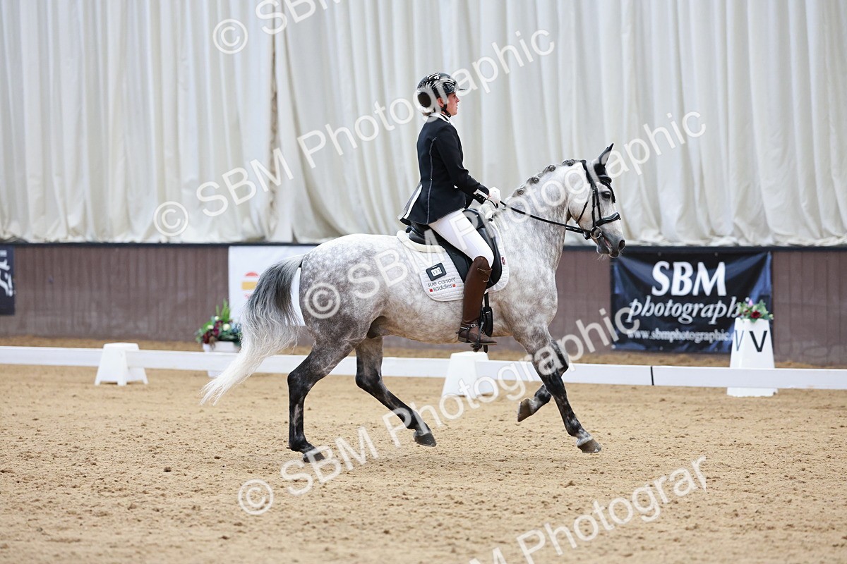 SBM_007159 - Class 6b - Novice 6 - 8.56-9.24