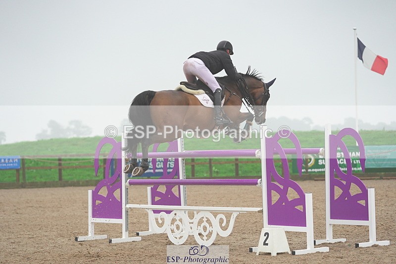 231017A-112622-06725 - Cls 26 Chard Equ Grand Prix