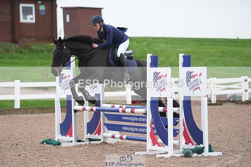 251107-095843-00144 - Cls 2 British Novice and 90cm Open